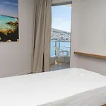 Titania 3* Sarandë