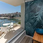 Titania 3* Sarandë