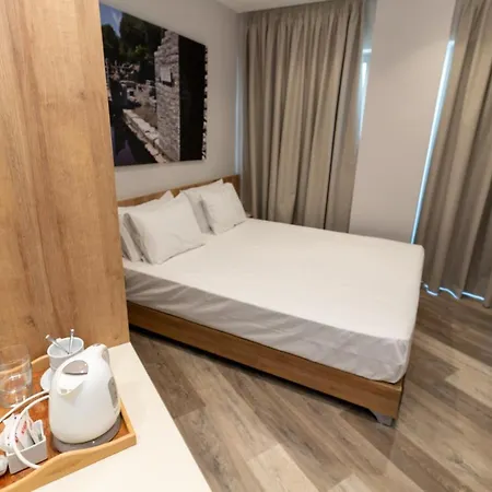 Hotell Titania 3*
