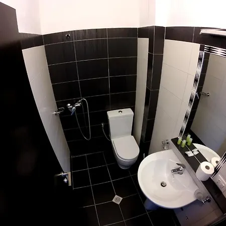 Hotel Titania Saranda