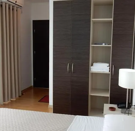 Hotell Titania 3*