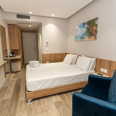 Titania Hotel