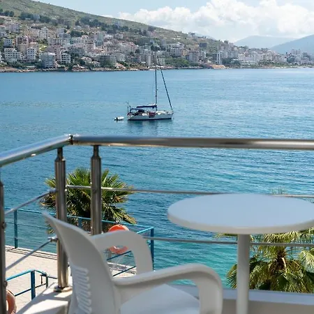 Titania 3* Sarandë